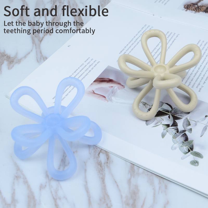 Silicone flower teether