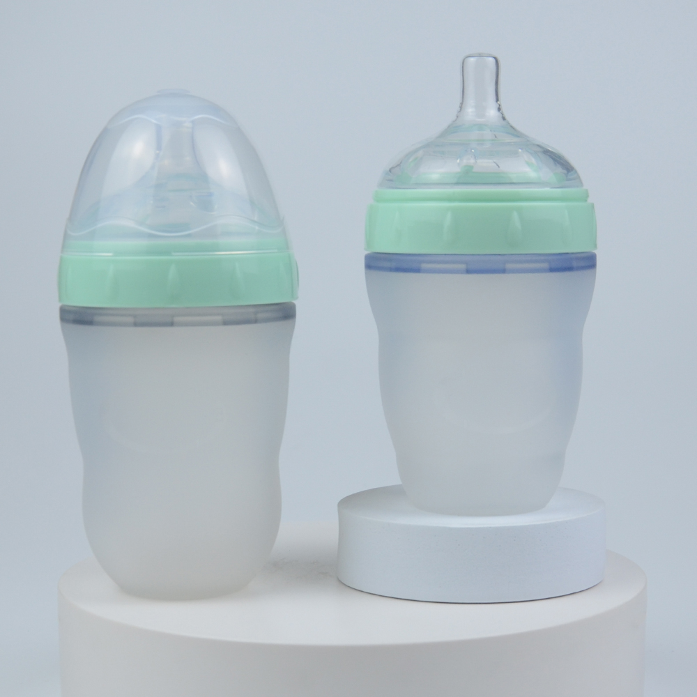Wide mouth silicone baby bottle