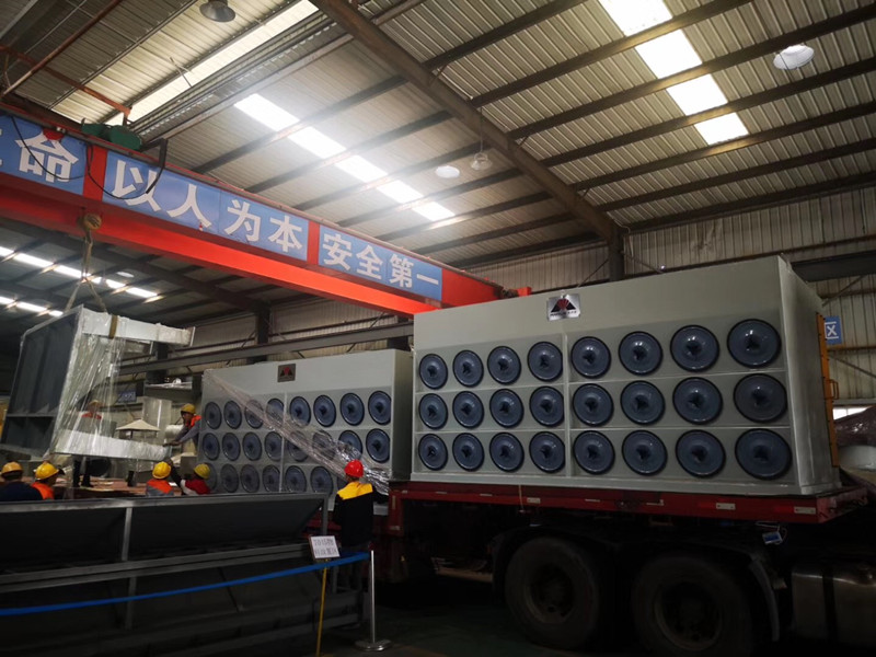 Air Blast Machine Loading: 2 Sets 24 Filters Dust Collector Equipped With Large Sand Blasting Room (图2)