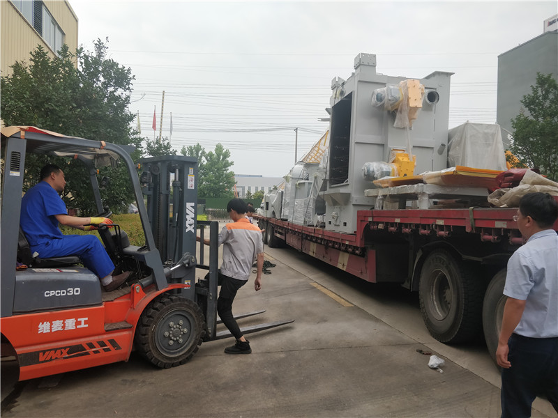 Mayflay first delivery in June hanger shot blasting machine and wet dust collector(图1)
